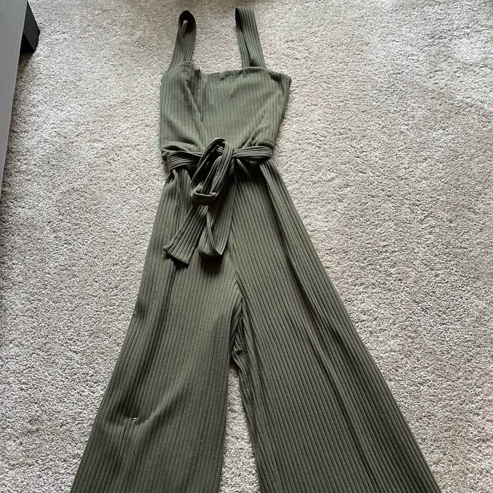 American eagle jump suit